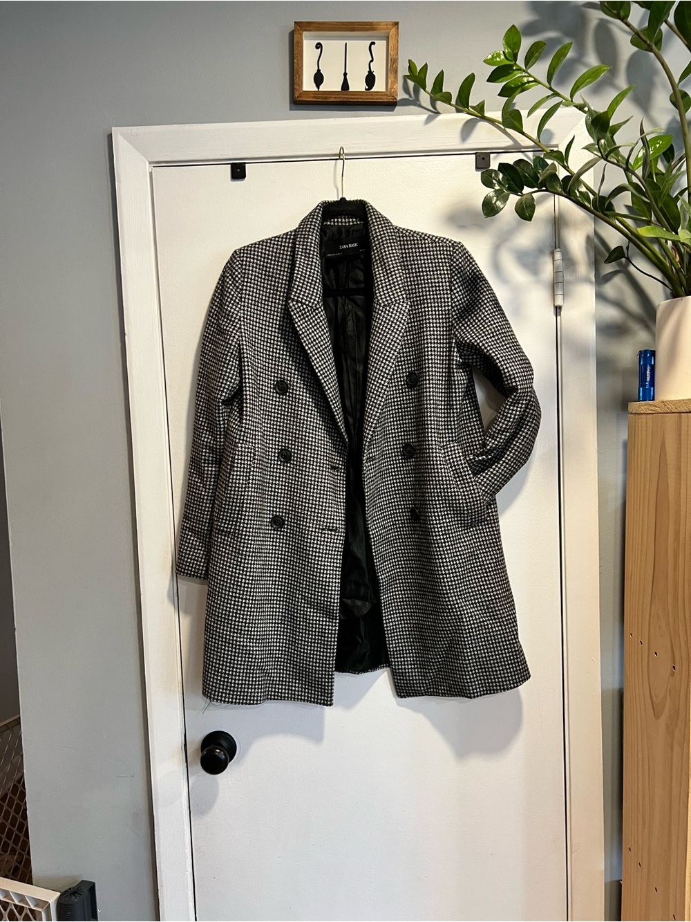 Zara Black & White Houndstooth Double-Breasted Pea Coat
